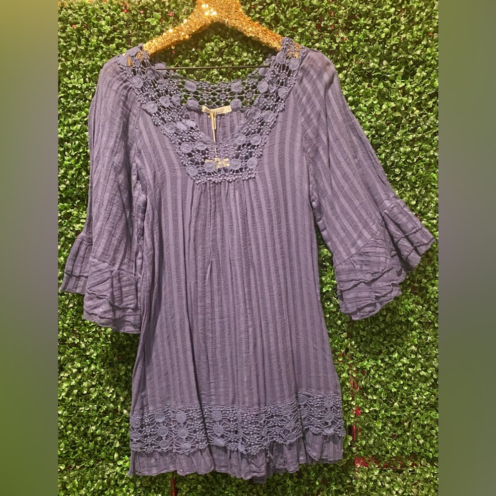 Brand New with Tags MONO RENO Navy Blue Dress with Lace Trim. sz M